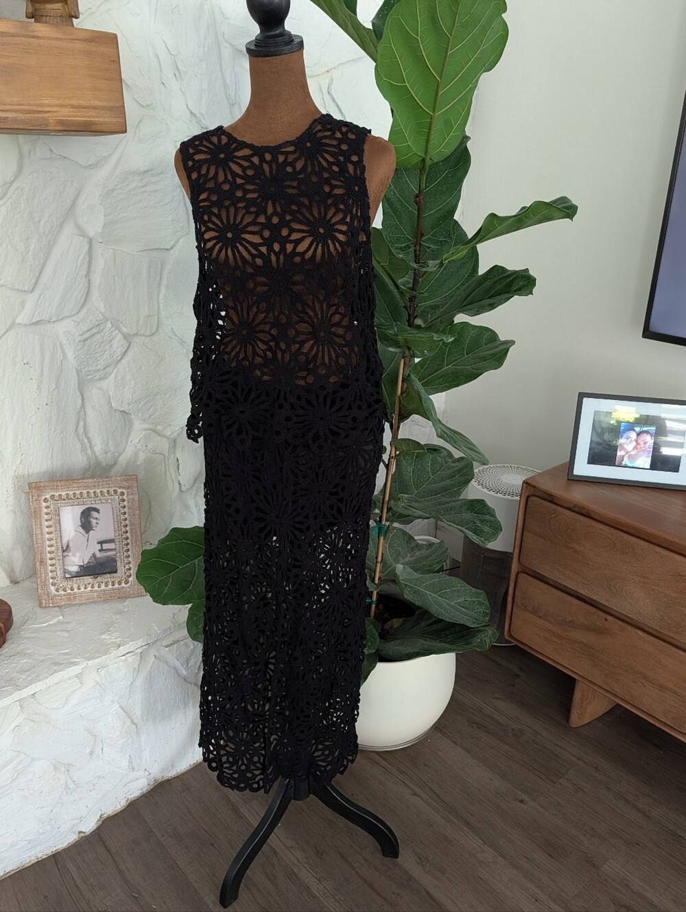 Express Black Crochet Sleeveless 2-piece Set Size Medium NWT